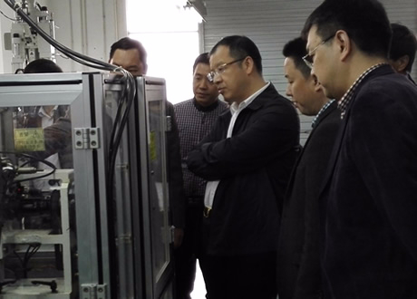 杨齐总裁到bte365深圳分公司调研