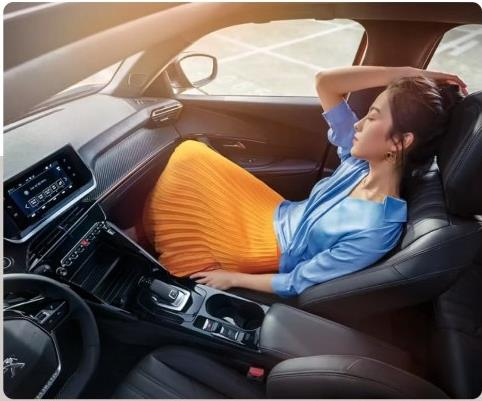 ?车内“炸弹”，，一定要小心这些隐形“杀手”